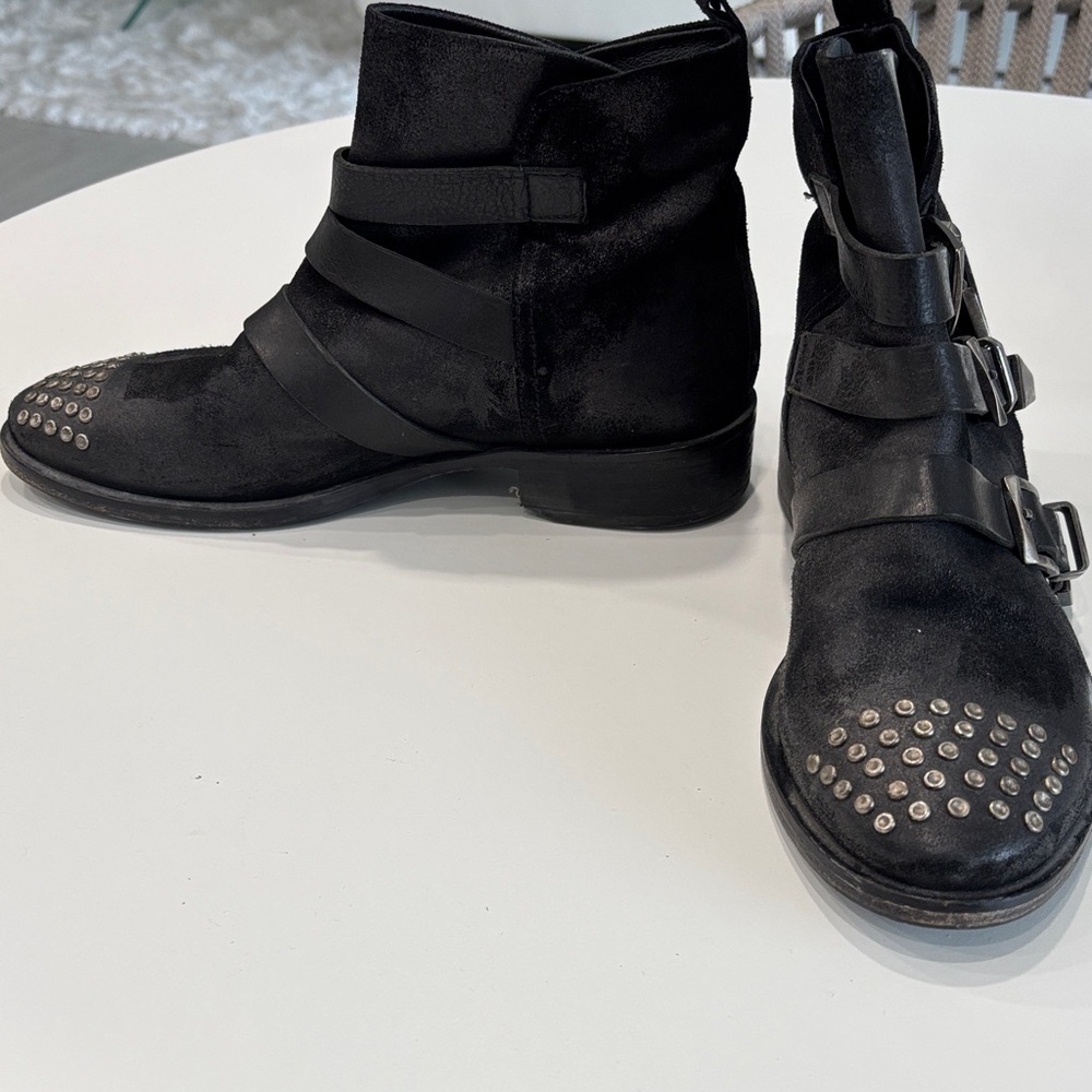 Black Moto  Studded Ankle Boots Flat Pull On Silver Hardware Size 39